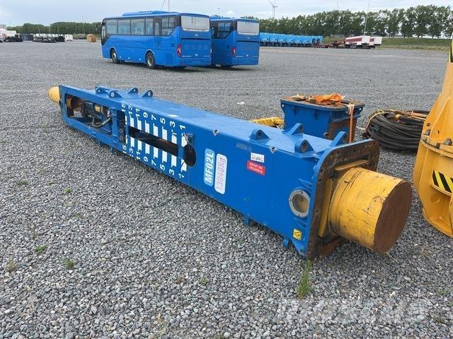 Junttan HHK5S Titreşimli kazık çakıcıları