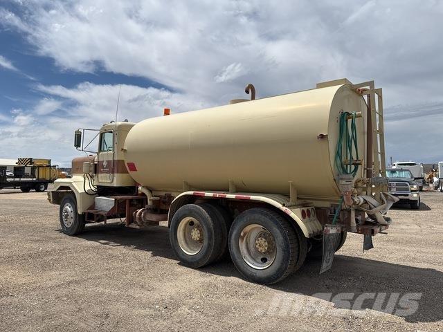 Kenworth C500 Su tankerleri