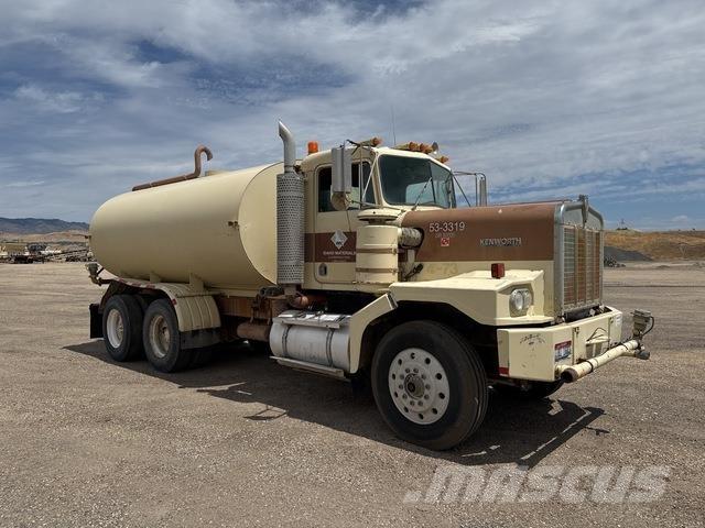 Kenworth C500 Su tankerleri