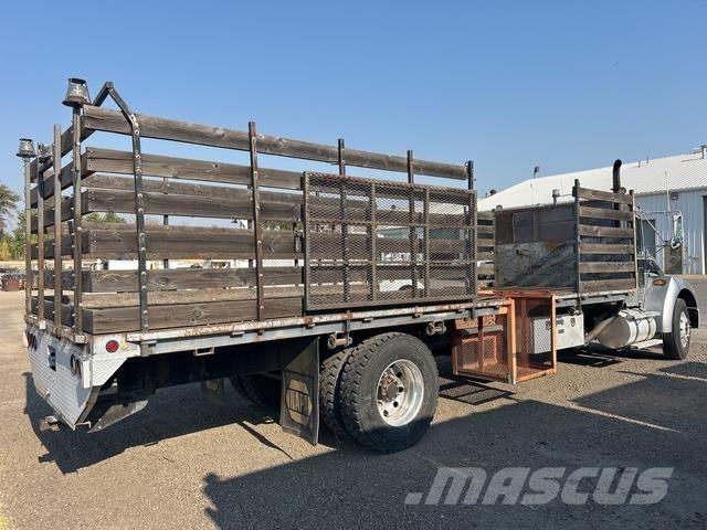 Kenworth T-300 Flatbed kamyonlar