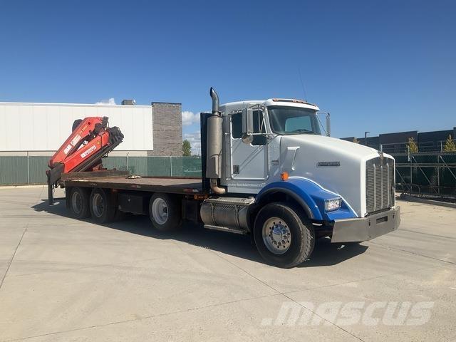 Kenworth T-800 Araç üzeri vinçler