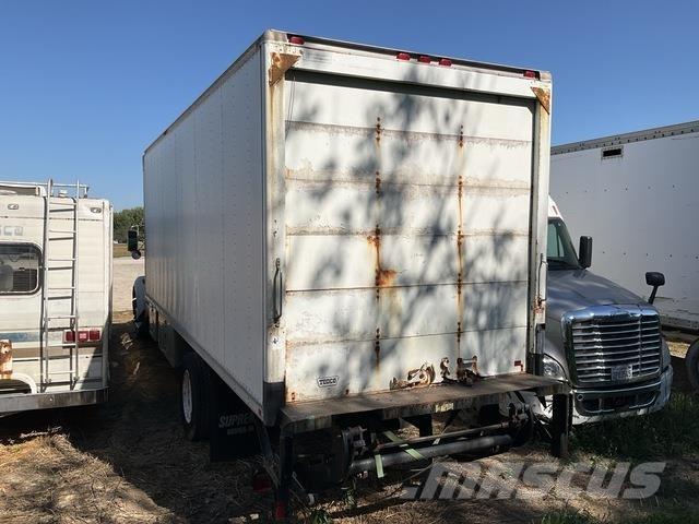 Kenworth T300 Kapali kasa kamyonlar