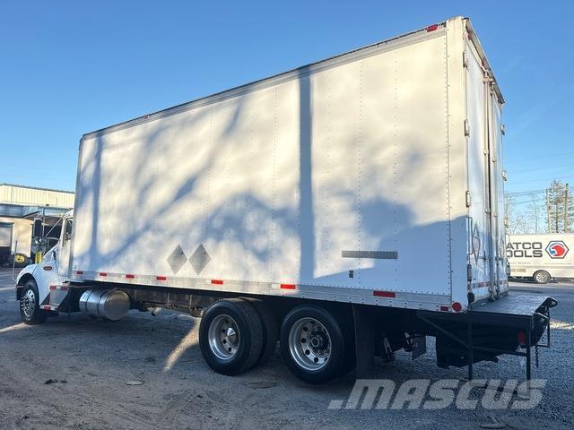 Kenworth T300 Kapali kasa kamyonlar