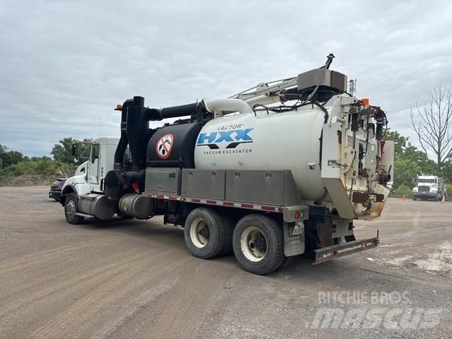 Kenworth T440 Paletli ekskavatörler