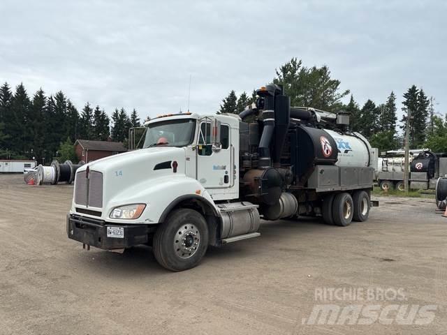 Kenworth T450 Paletli ekskavatörler