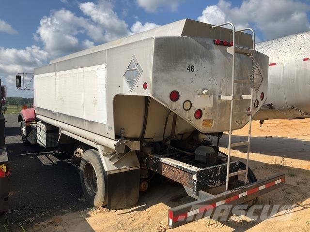 Kenworth T450B Tankerli kamyonlar
