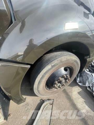 Kenworth T680 Çekiciler