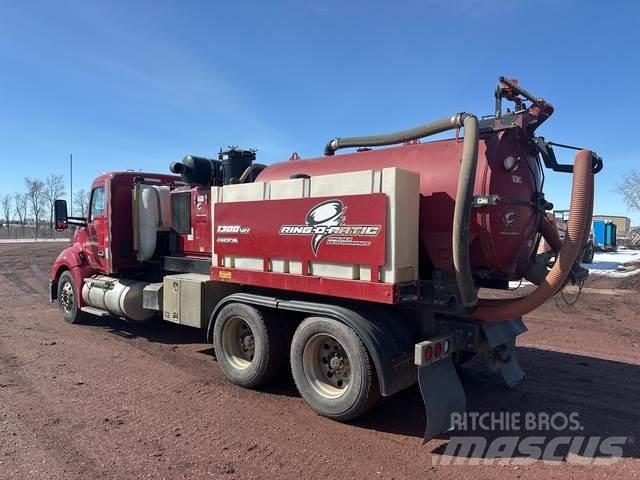 Kenworth T680 Paletli ekskavatörler