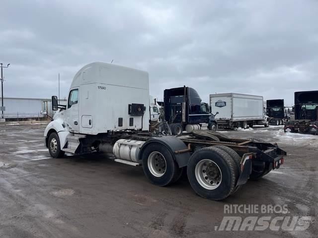 Kenworth T680 Çekiciler