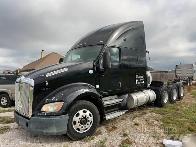 Kenworth T700 Çekiciler