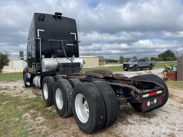 Kenworth T700 Çekiciler