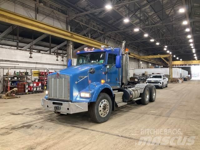 Kenworth T800 Çekiciler