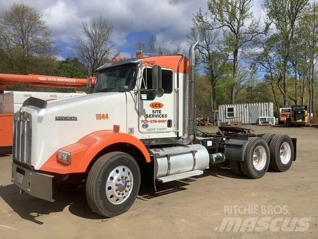 Kenworth T800 Çekiciler