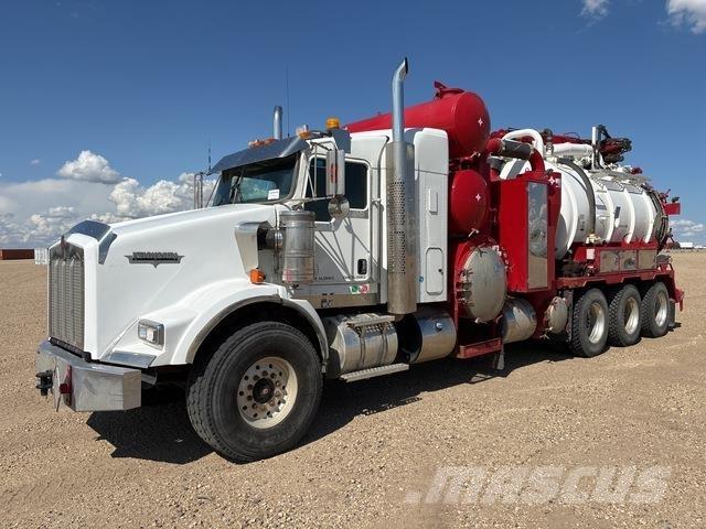 Kenworth T800 Paletli ekskavatörler