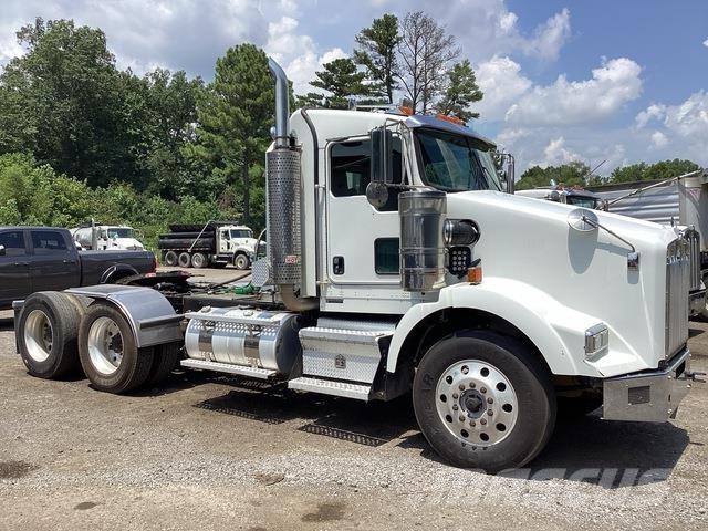 Kenworth T800 Çekiciler