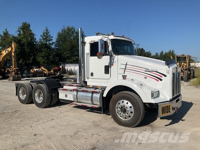 Kenworth T800 Çekiciler