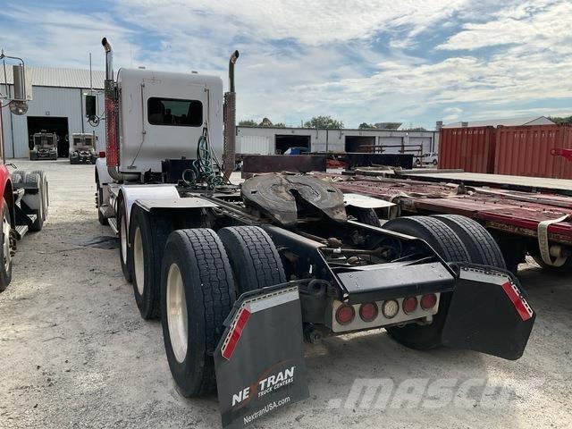 Kenworth T800 Çekiciler