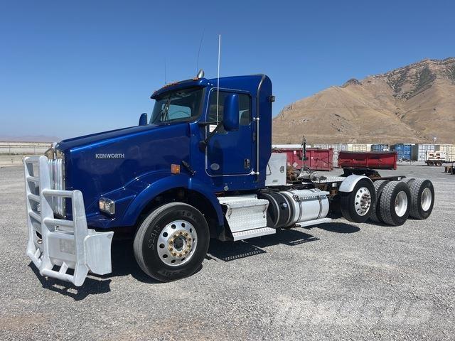 Kenworth T800 Çekiciler