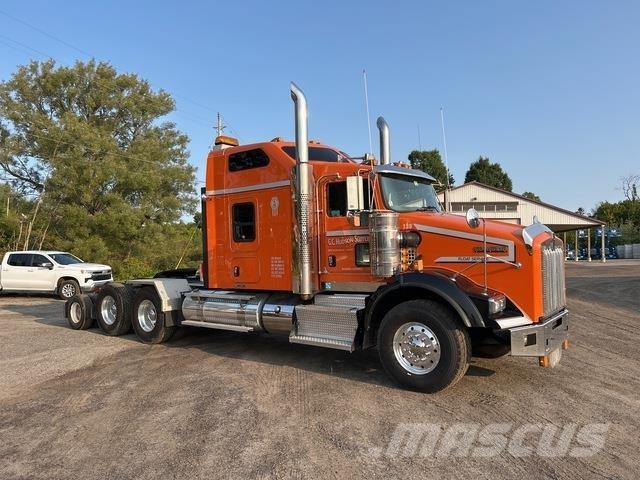 Kenworth T800 Çekiciler