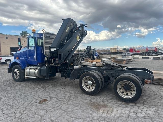 Kenworth T800 Araç üzeri vinçler