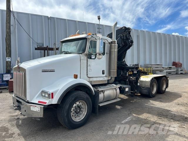 Kenworth T800 Araç üzeri vinçler