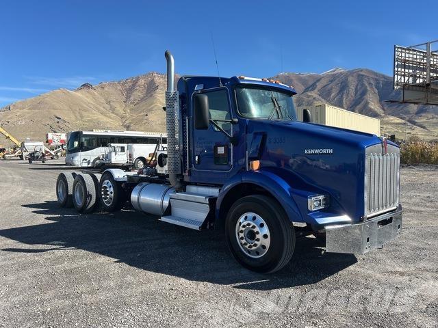 Kenworth T800 Çekiciler