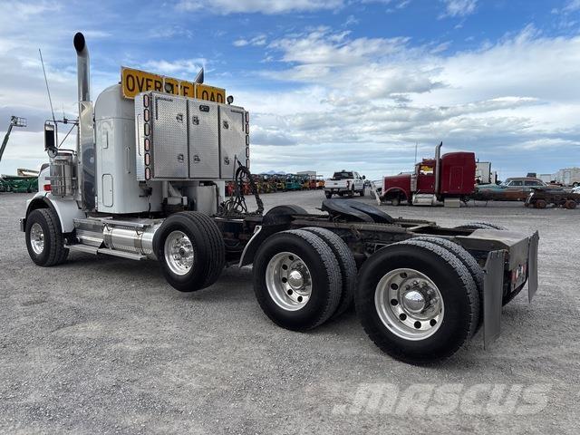Kenworth T800 Çekiciler