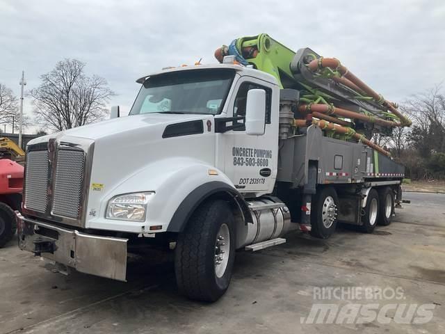Kenworth T880 Beton pompaları