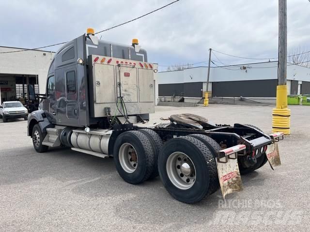 Kenworth T880 Çekiciler