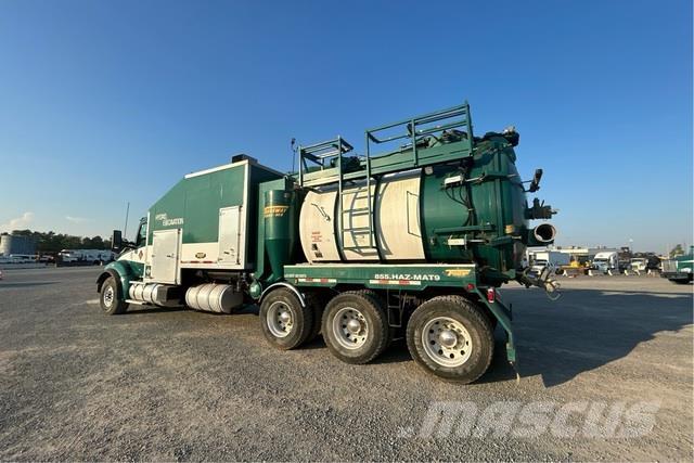 Kenworth T880 Paletli ekskavatörler