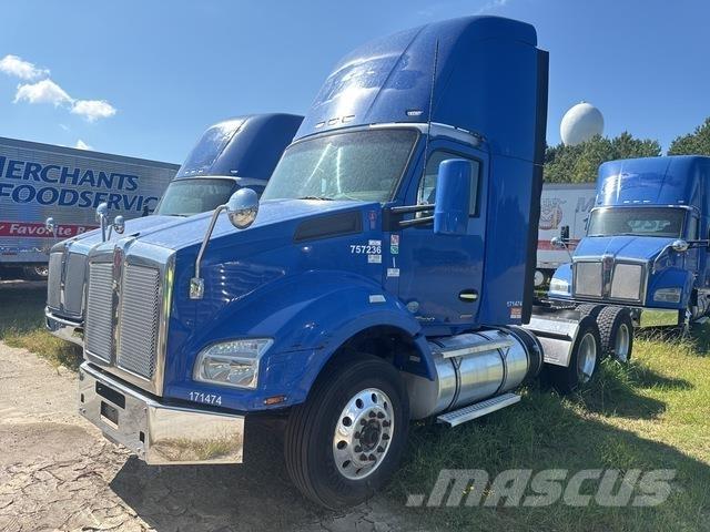 Kenworth T880 Çekiciler