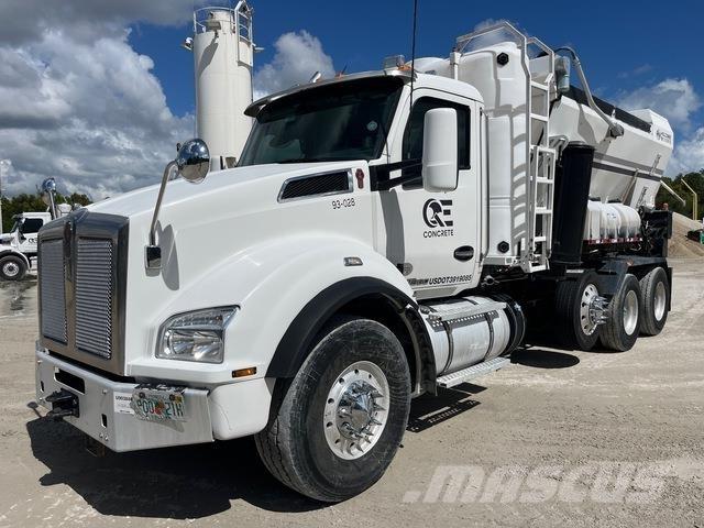 Kenworth T880 Transmikserler