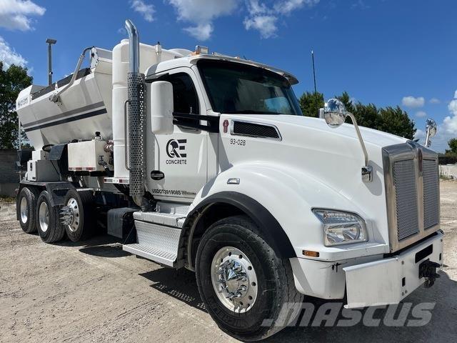 Kenworth T880 Transmikserler