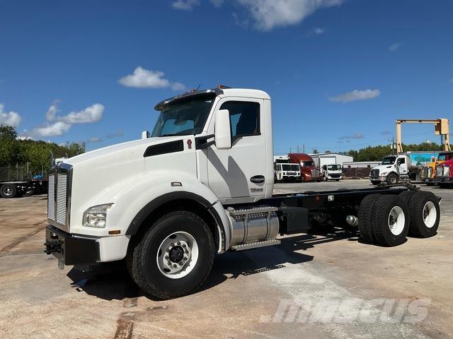 Kenworth T880 Kabinler