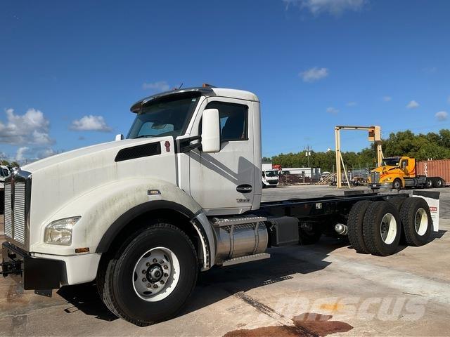 Kenworth T880 Kabinler