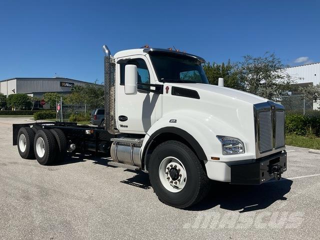Kenworth T880 Kabinler