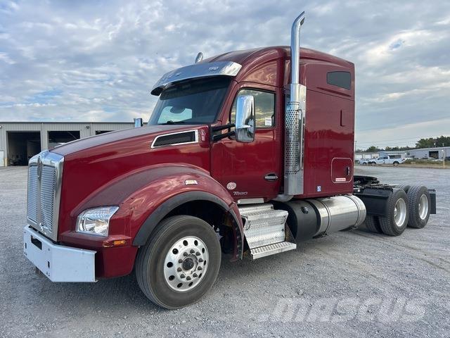 Kenworth T880 Çekiciler