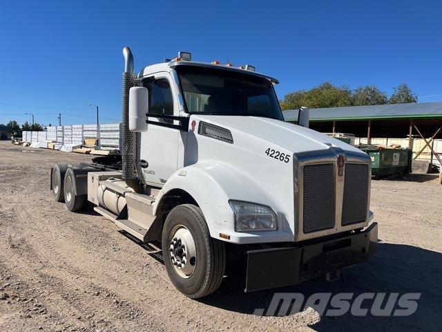 Kenworth T880 Çekiciler