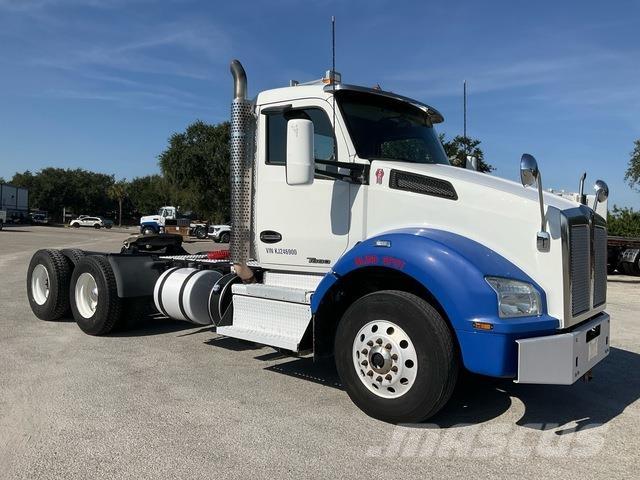Kenworth T880 Çekiciler