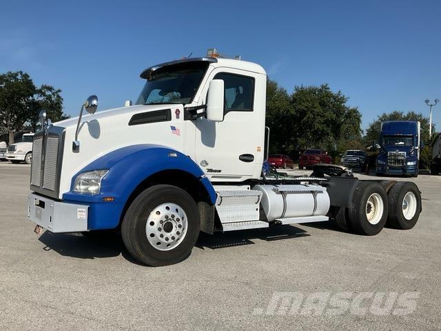Kenworth T880 Çekiciler