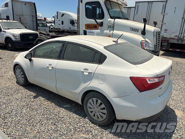Kia Rio Otomobiller