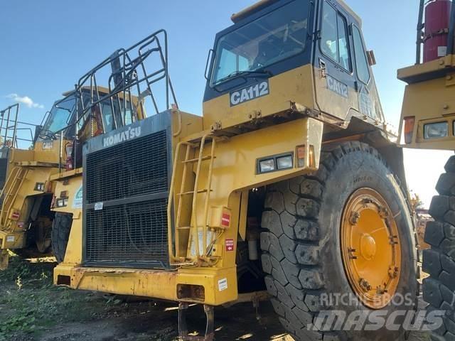 Komatsu 330M Belden kirma kaya kamyonu