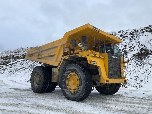 Komatsu 330M Belden kirma kaya kamyonu
