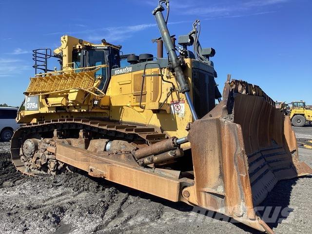 Komatsu D375A Paletli dozerler