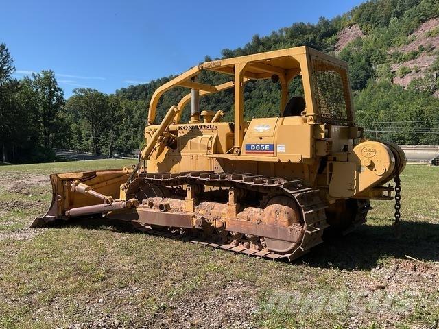 Komatsu D65E-6 Paletli dozerler