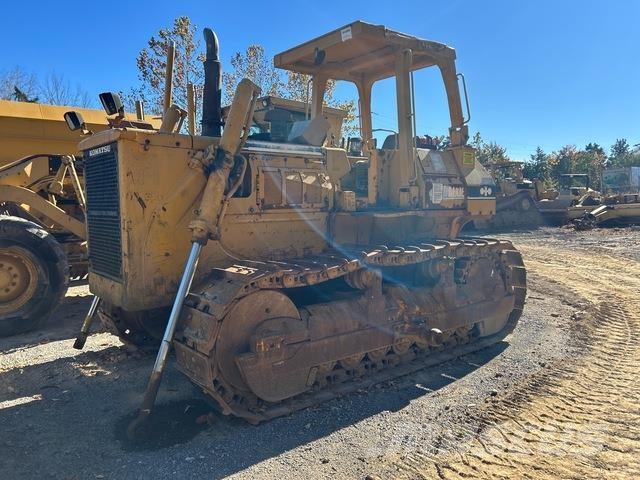 Komatsu D68E-1 Paletli dozerler