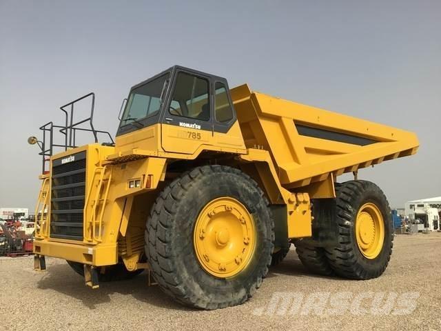 Komatsu HD785-5 Belden kirma kaya kamyonu