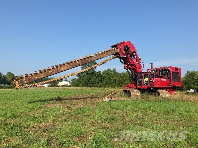 Komatsu PC750 Kanal kazma makinasi