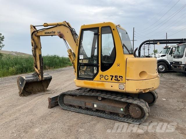 Komatsu PC75R Paletli ekskavatörler
