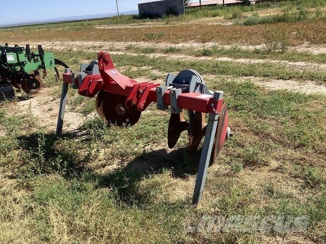 König  Diger toprak isleme makina ve aksesuarlari